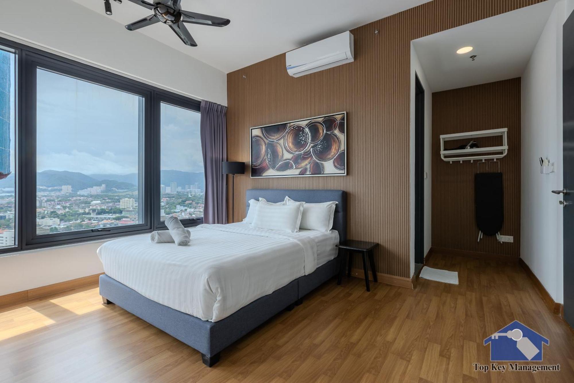 Tropicana 218 Macalister George Town Room photo