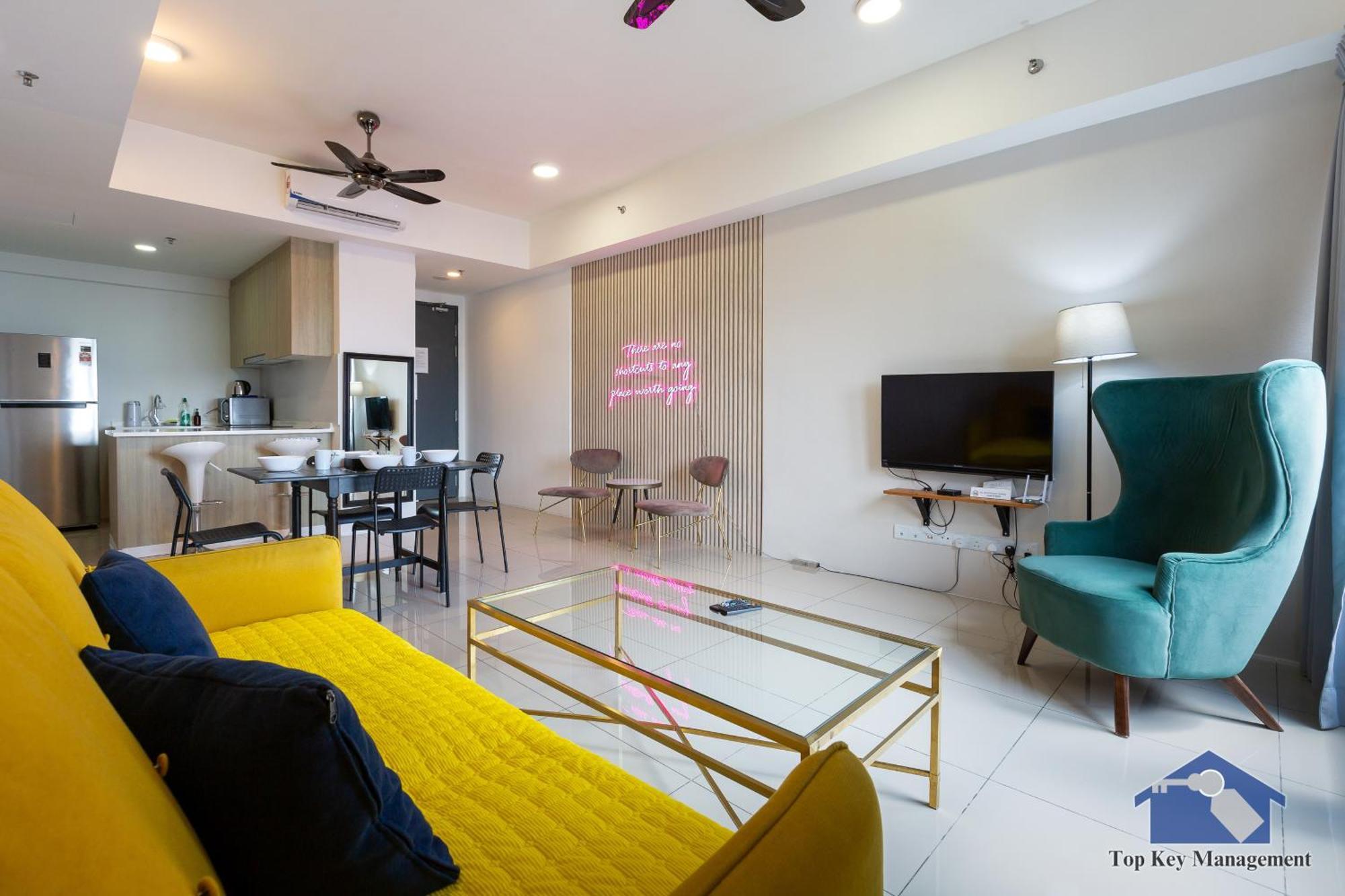 Tropicana 218 Macalister George Town Exterior photo
